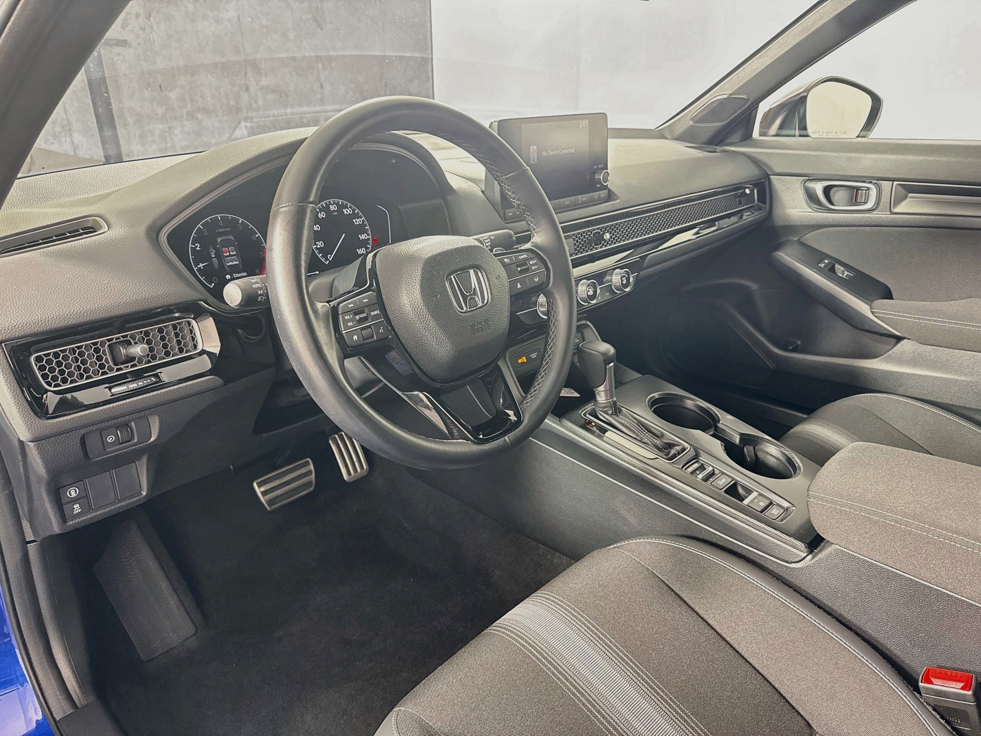 Used 2024 Honda Civic Sport image 11