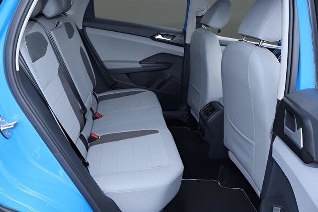 Certified 2023 Volkswagen Taos SE w/ Panoramic Sunroof Package AWD/4WD image 20