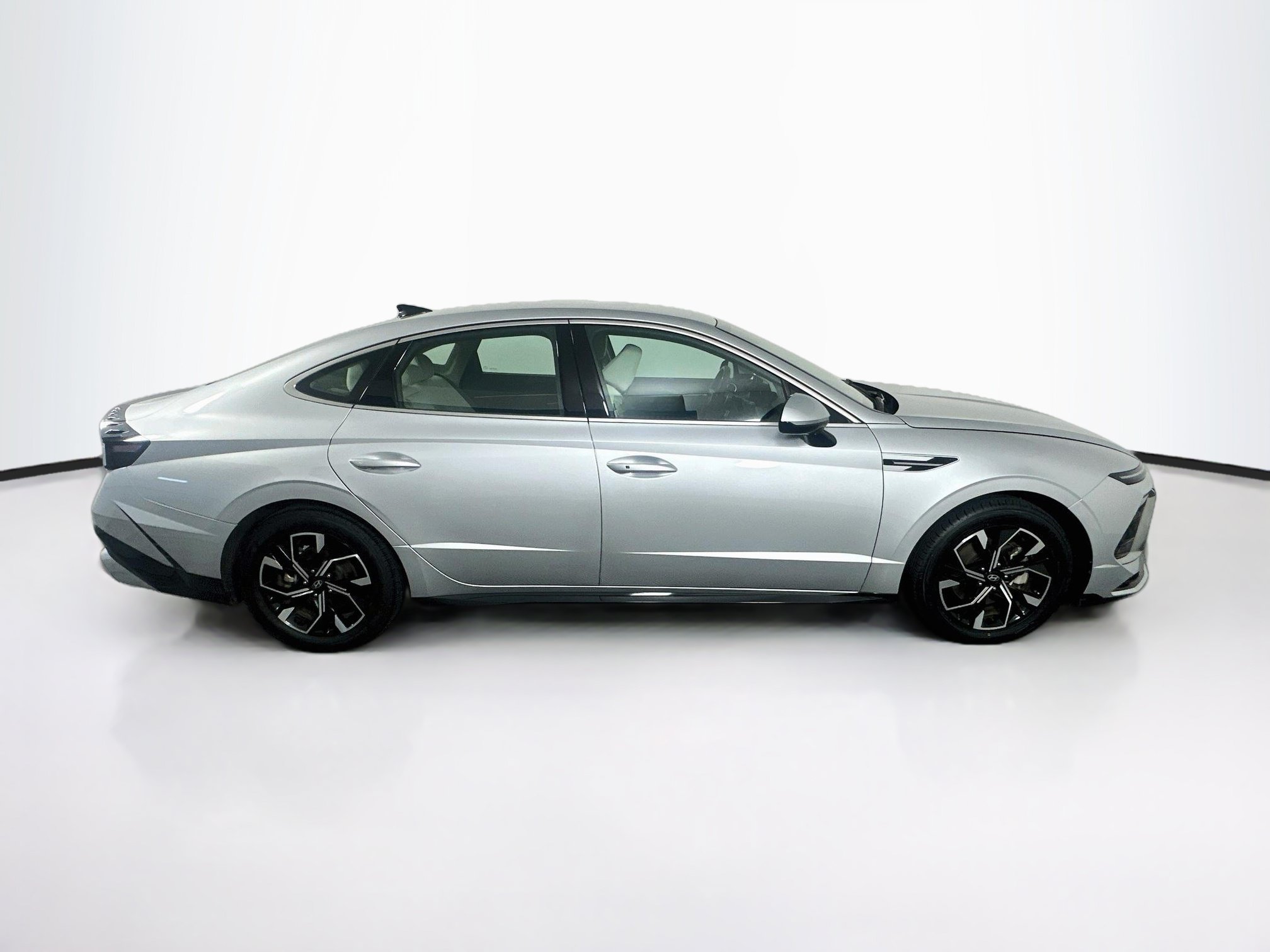 Used 2024 Hyundai Sonata SEL FWD image 10