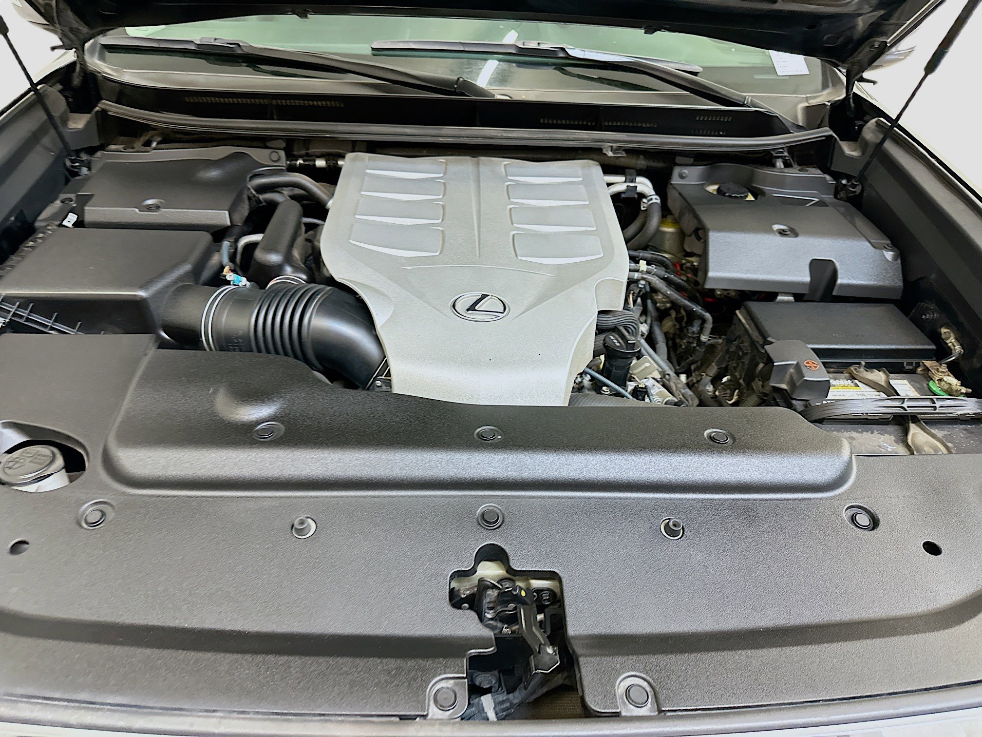 Used 2010 Lexus GX 460 image 36