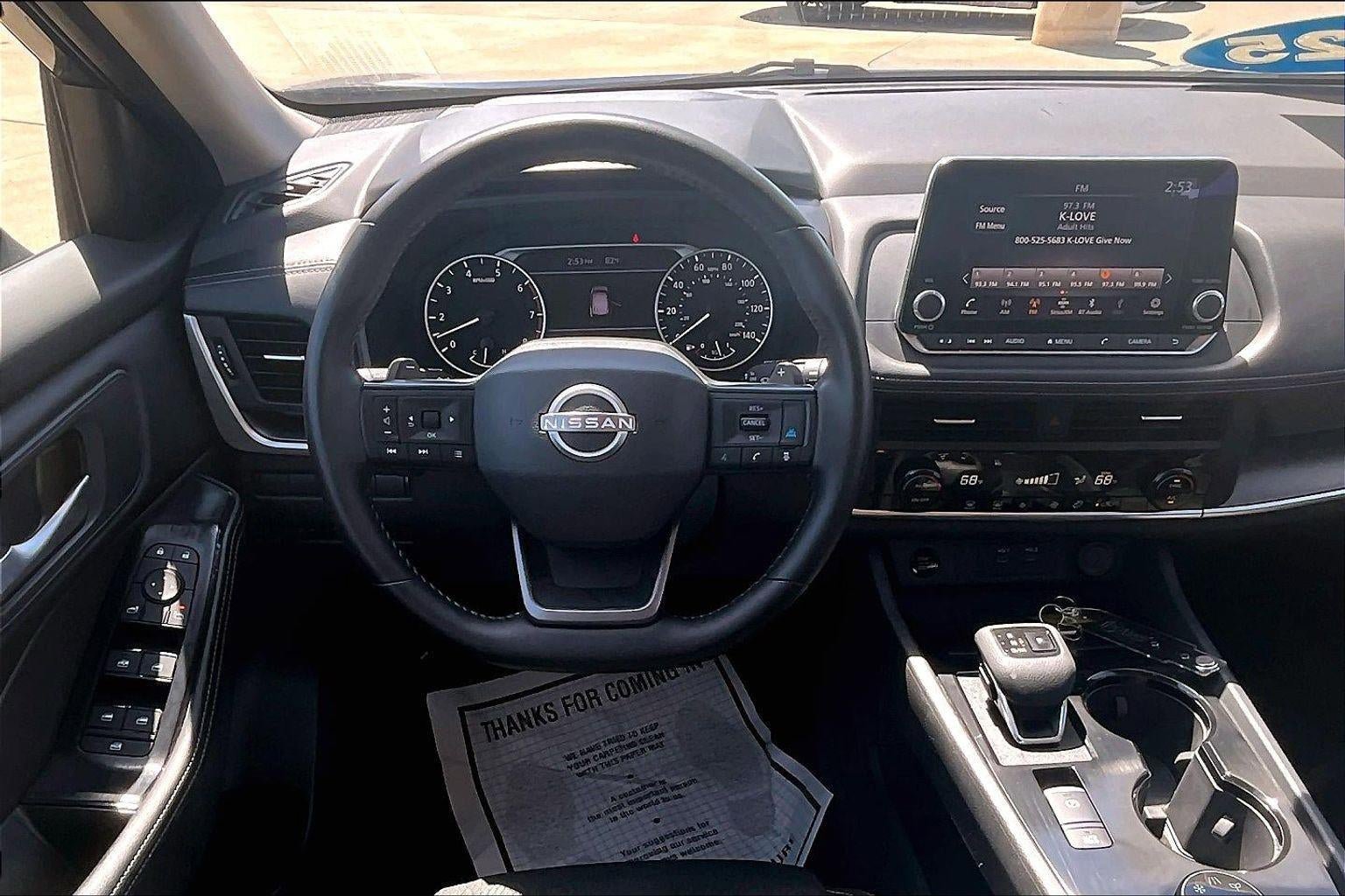 Used 2025 Nissan Rogue SV AWD/4WD image 8