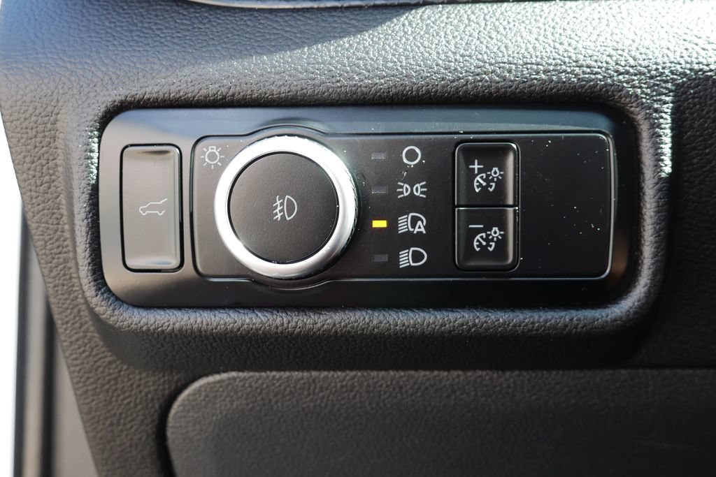 Used 2024 Ford Explorer ST w/ Equipment Group 401A AWD/4WD image 24