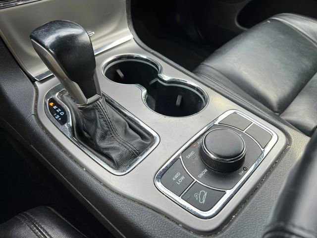 Used 2020 Jeep Grand Cherokee Limited image 23