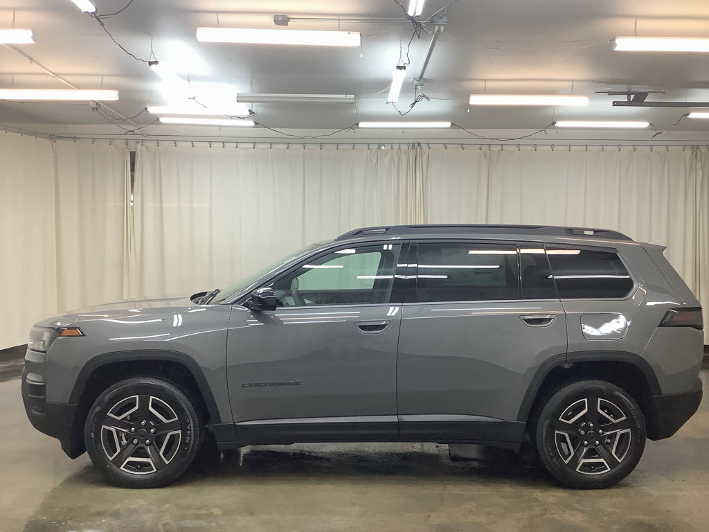 New 2026 Jeep Cherokee Laredo AWD/4WD image 10