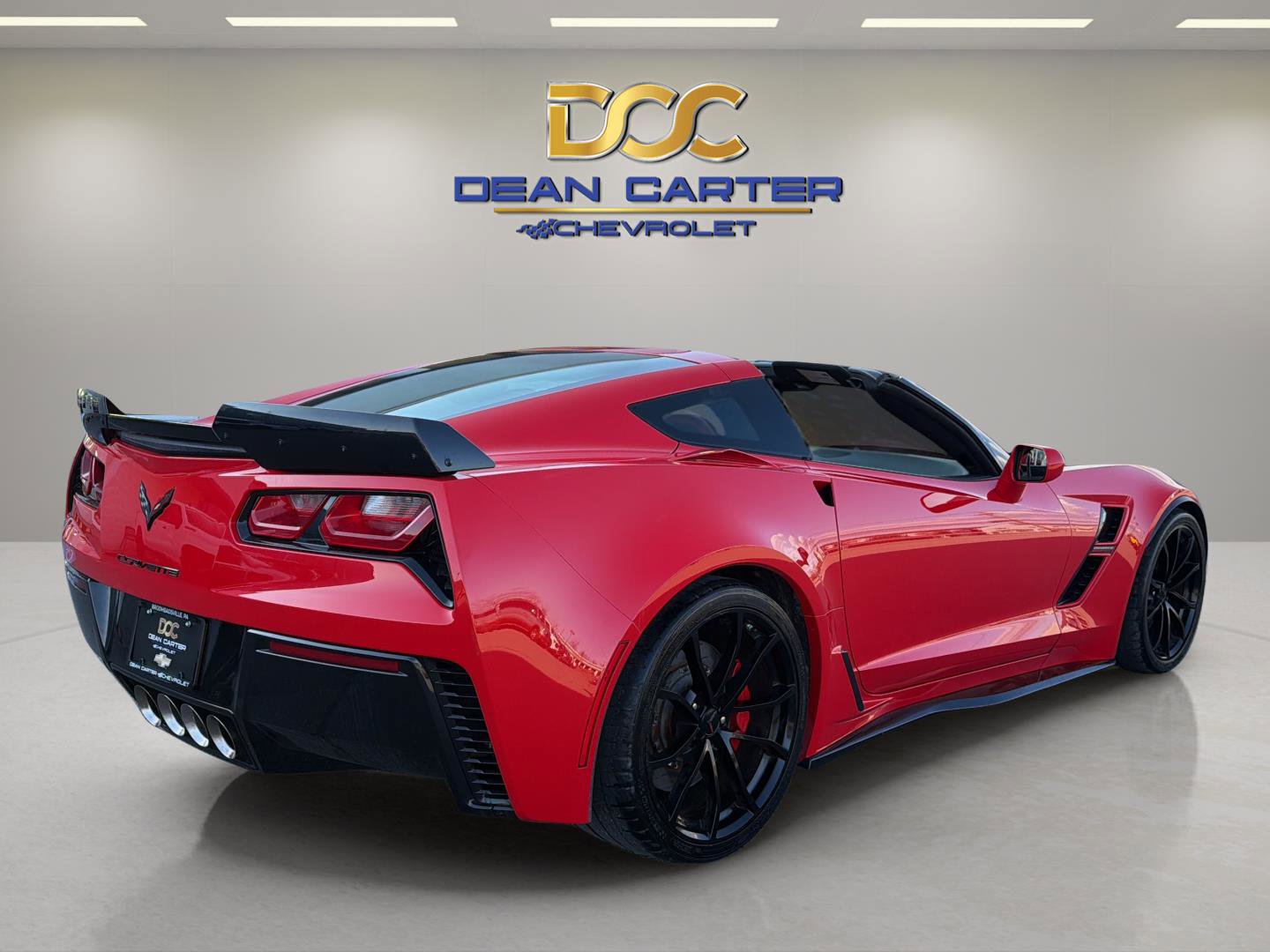 Used 2017 Chevrolet Corvette Grand Sport w/ Carbon Flash Badge Package image 5
