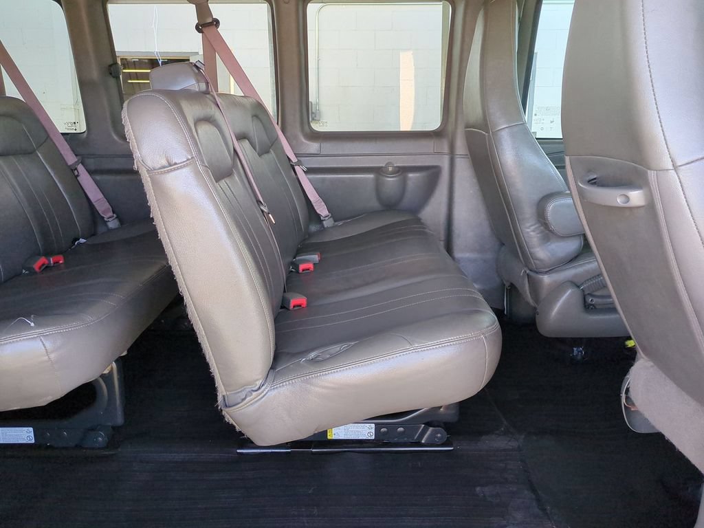 Used 2023 Chevrolet Express 3500 LS RWD image 26