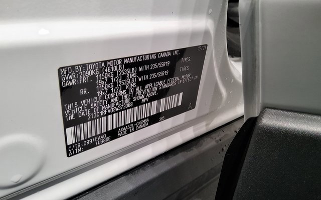 Used 2025 Toyota RAV4 XLE Premium image 49