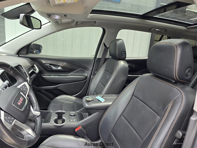 Used 2018 GMC Terrain SLT w/ Preferred Package FWD image 21