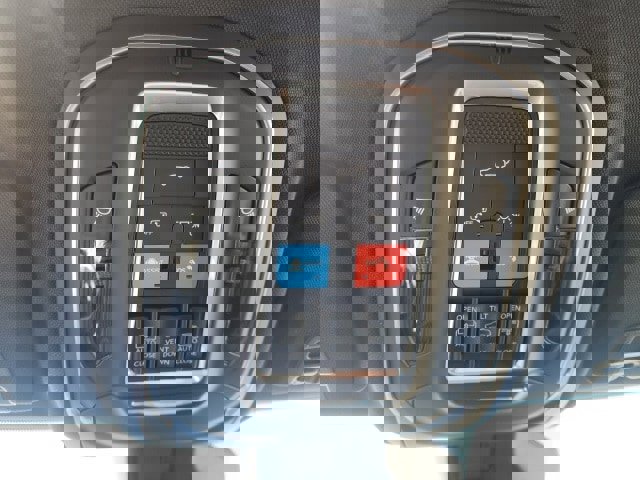 New 2025 Jeep Grand Cherokee L Limited w/ Black Appearance Package image 16