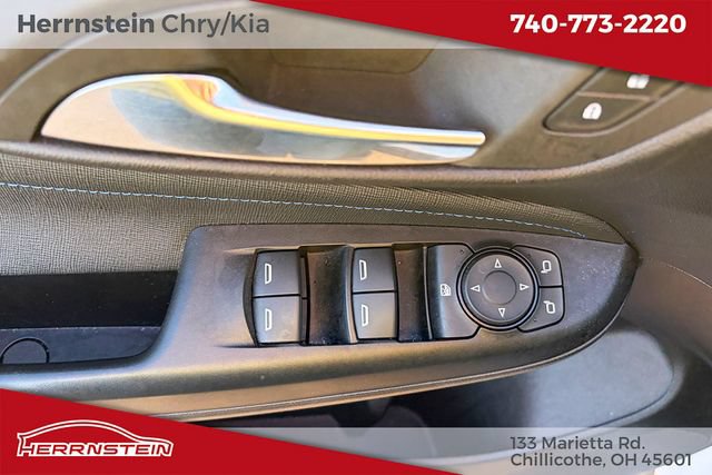 Used 2025 Buick Envista Sport Touring FWD image 14