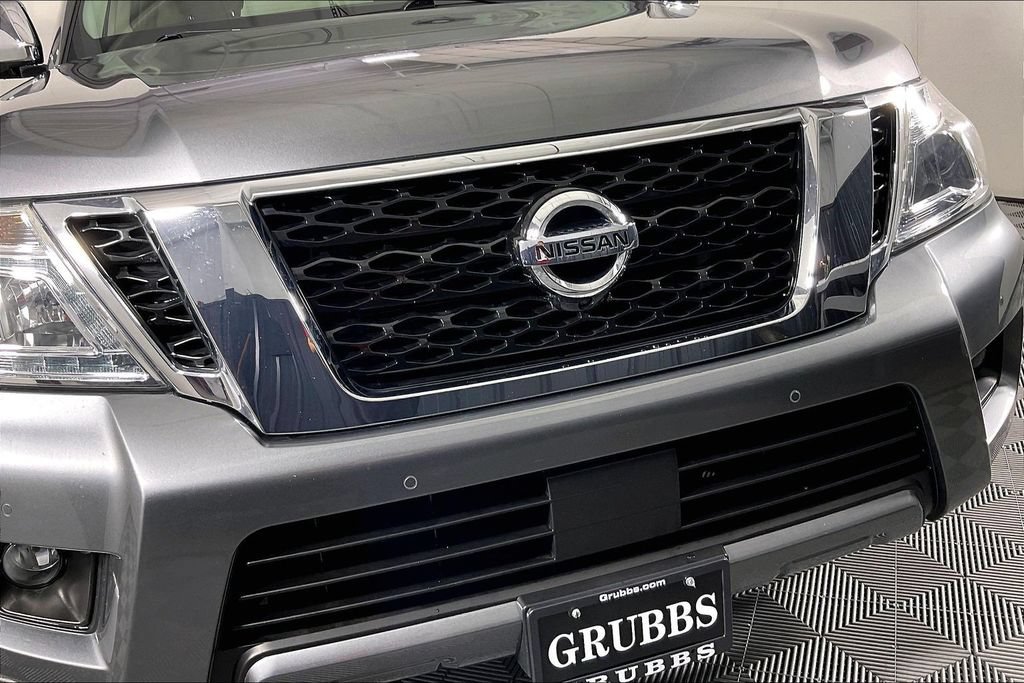 Used 2019 Nissan Armada Platinum w/ Captain's Chairs Package RWD image 38