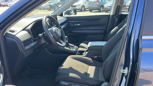 Used 2024 Honda CR-V LX image 9
