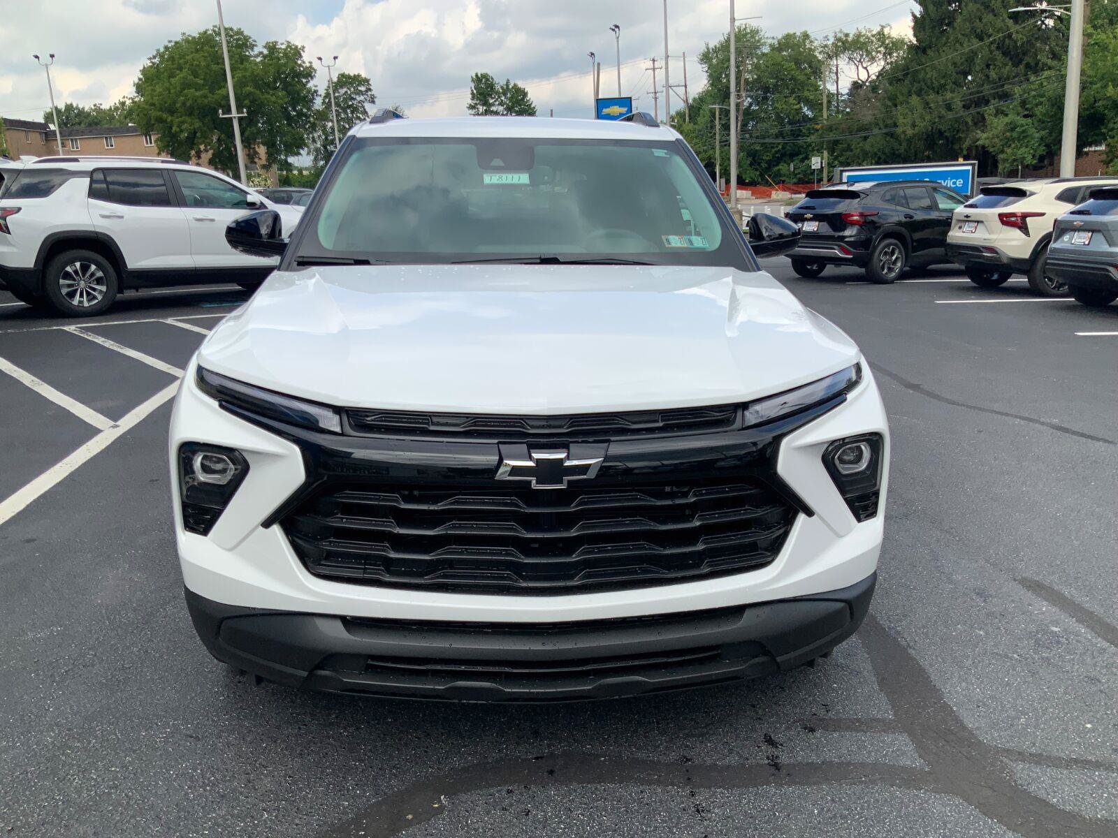 New 2026 Chevrolet TrailBlazer LT w/ Convenience Package FWD image 2