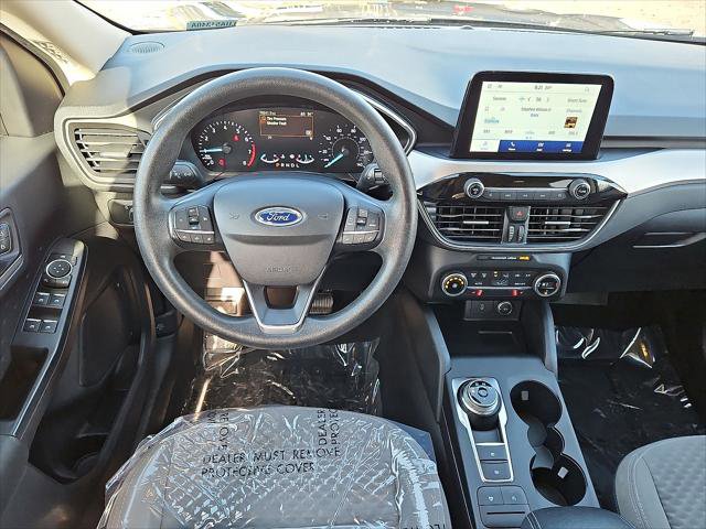 Used 2020 Ford Escape SE image 21