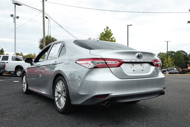 Used 2018 Toyota Camry XLE w/ Audio Package FWD image 9