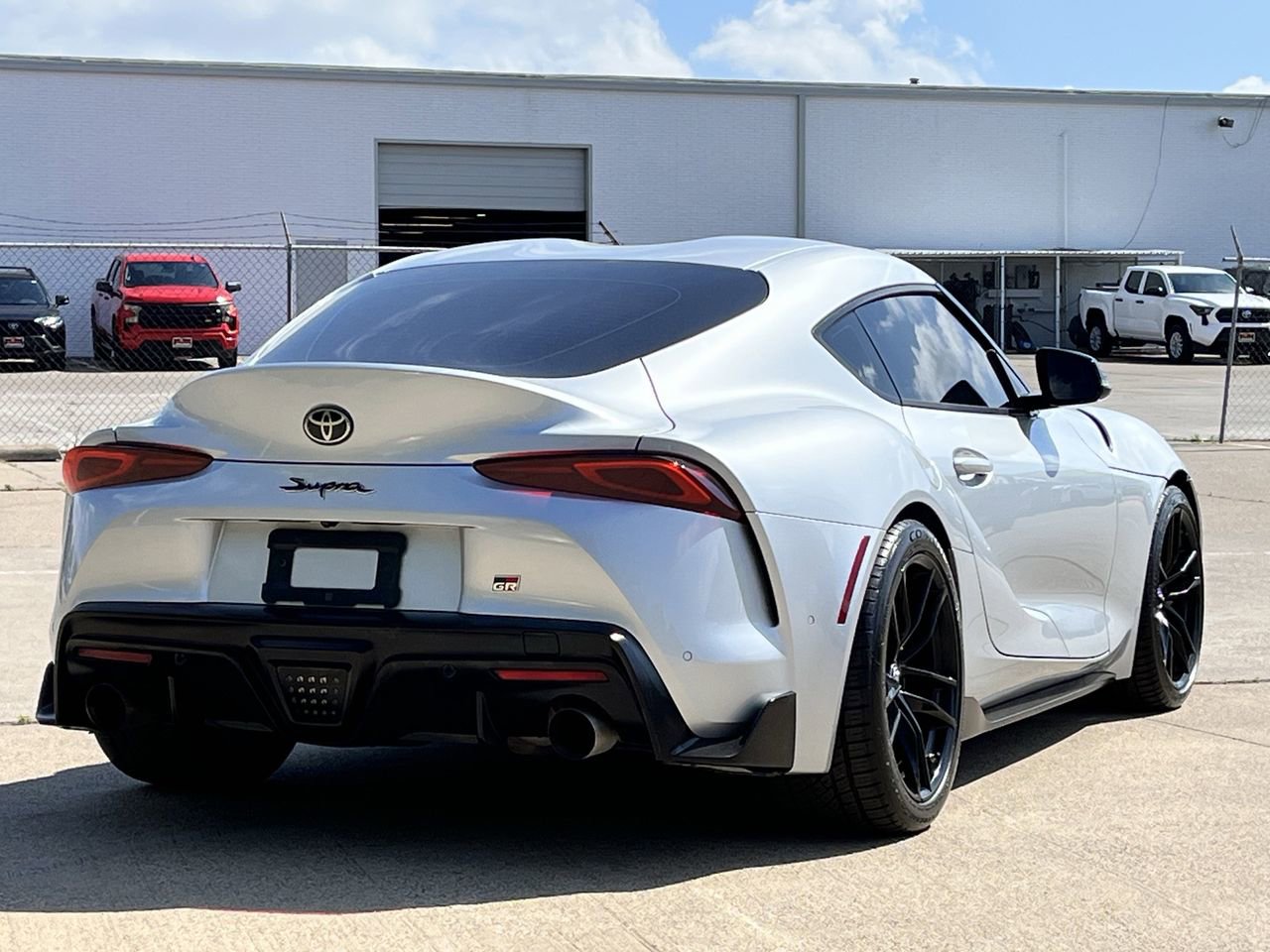 Used 2022 Toyota Supra Premium w/ Driver Assist Package image 4