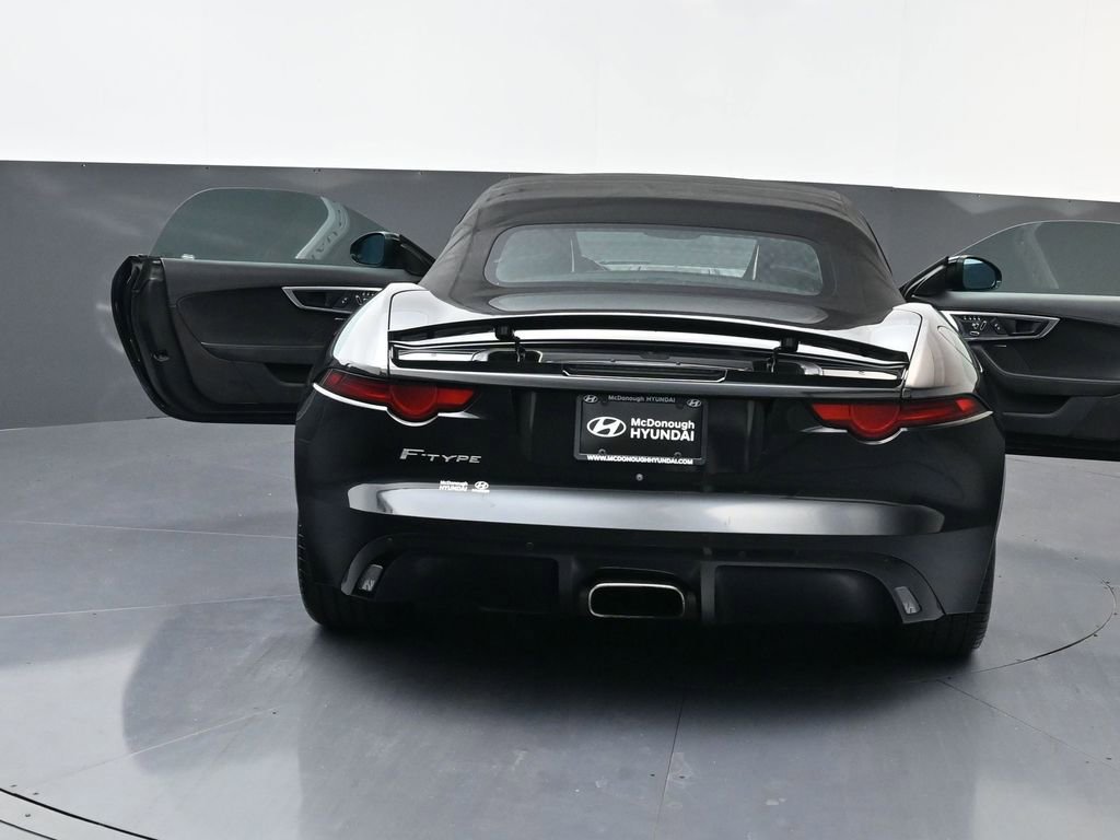 Used 2018 Jaguar F-TYPE Convertible image 29