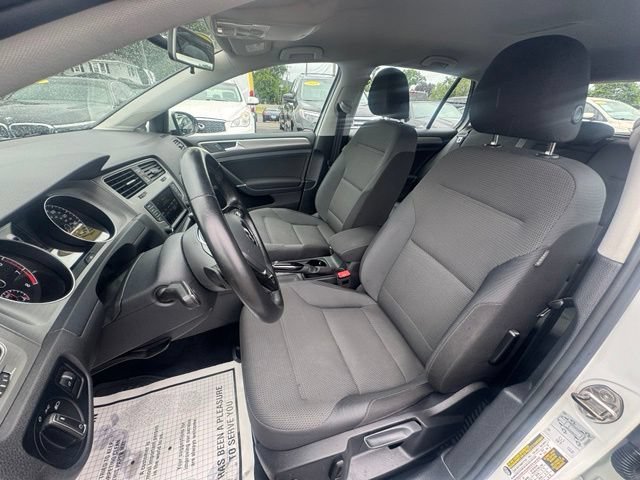 Used 2016 Volkswagen Golf S FWD image 31