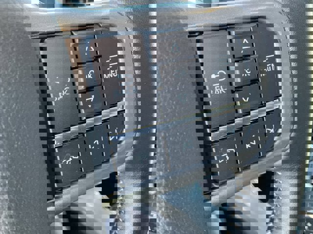 Used 2021 Ford F150 Lariat image 9