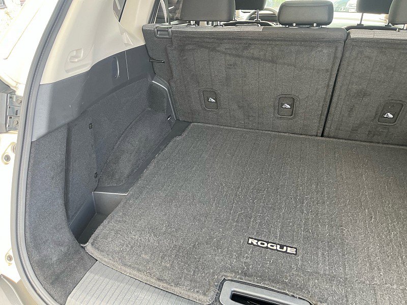 Used 2023 Nissan Rogue SV AWD/4WD image 20