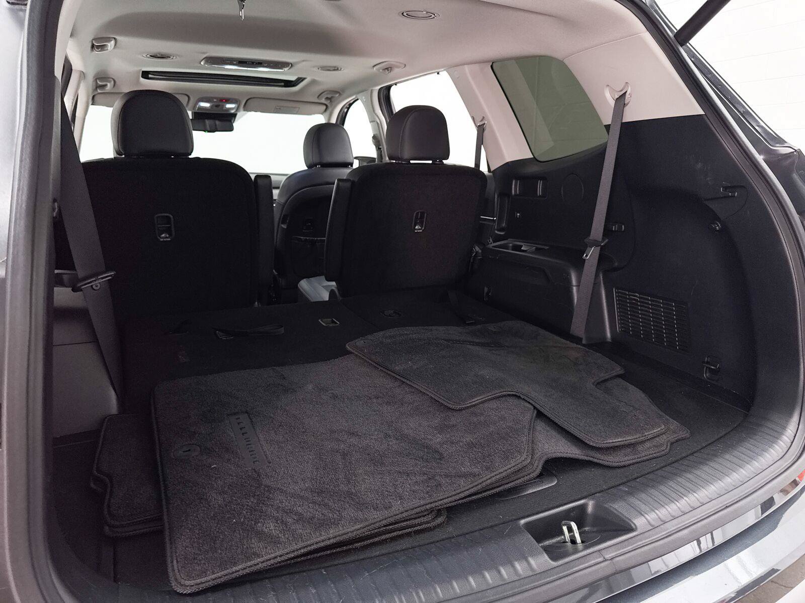 Used 2023 Kia Telluride EX w/ EX Captain's Chair Package FWD image 41