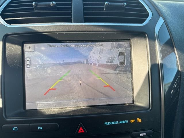 Used 2019 Ford Explorer Limited w/ Class III Trailer Tow Package image 17