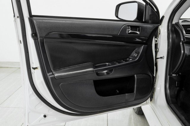 Used 2016 Mitsubishi Lancer ES FWD image 34