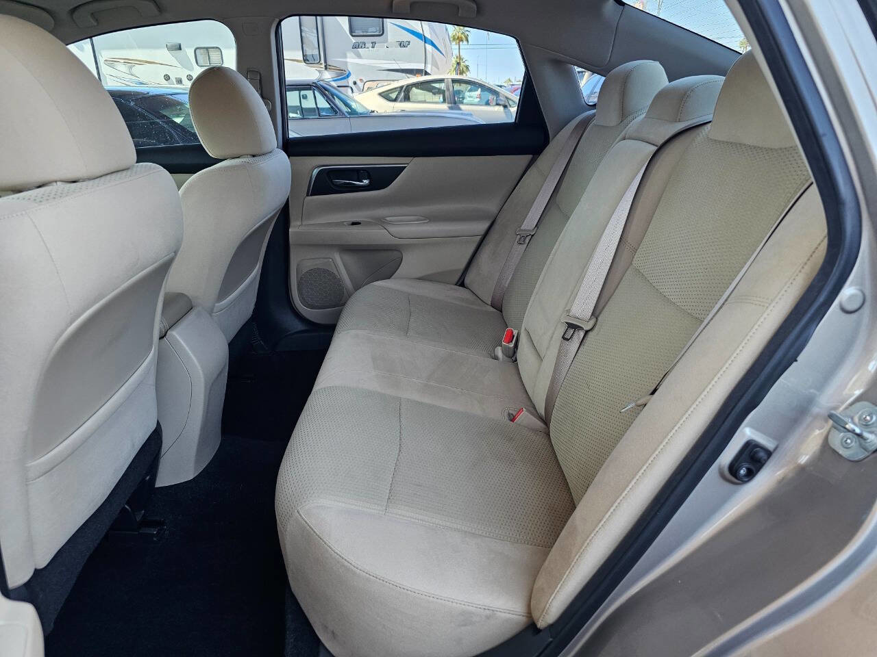 Used 2015 Nissan Altima 2.5 SV image 10