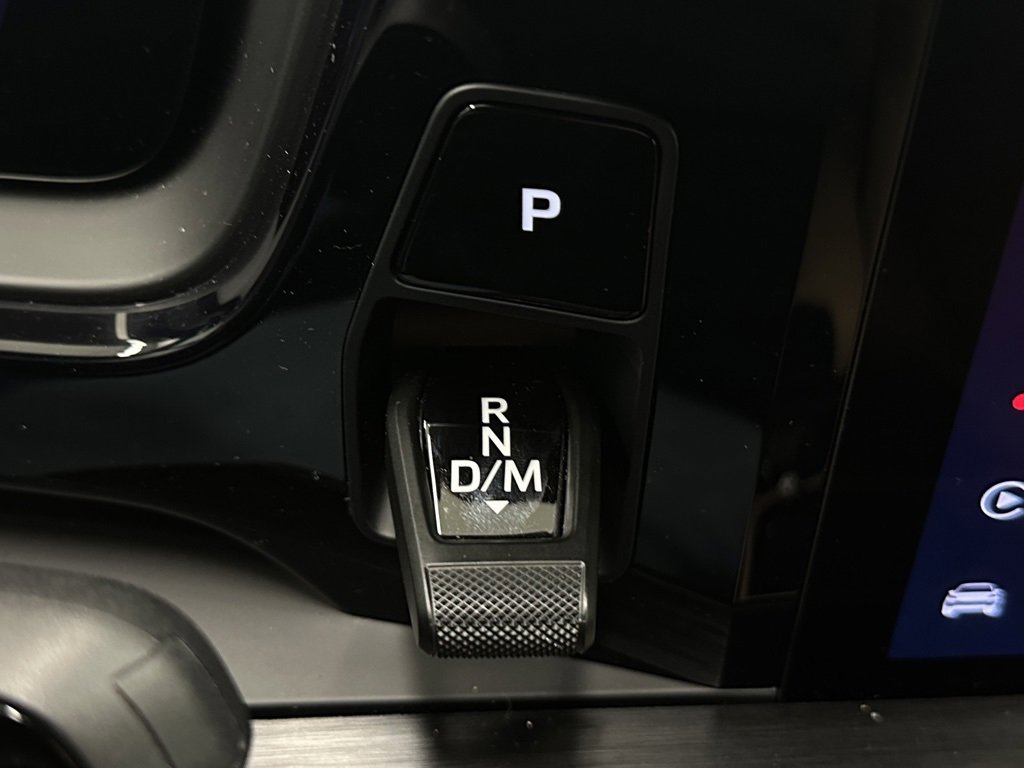 Used 2025 Porsche Cayenne GTS image 29