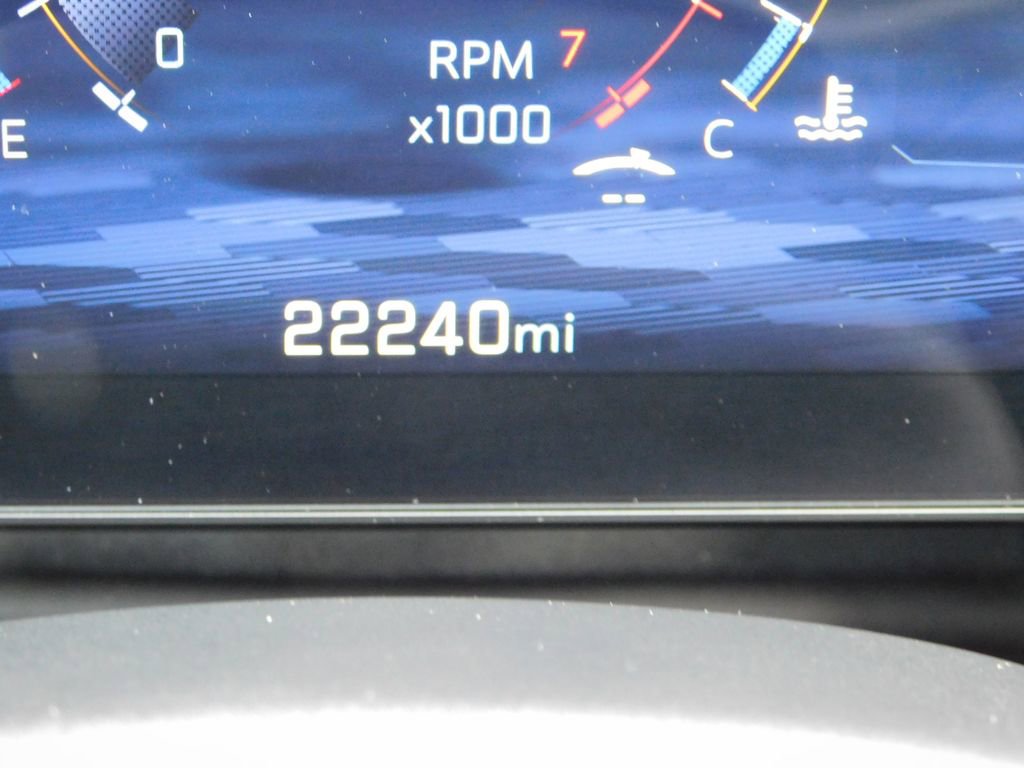 Used 2025 Chevrolet Equinox ACTIV w/ Safety and Technology Package image 32