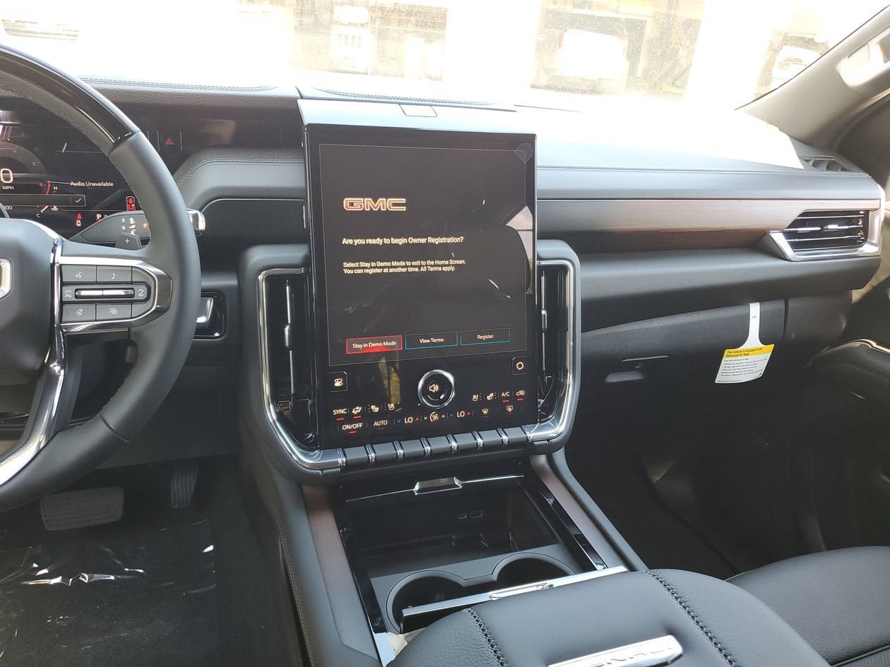 New 2026 GMC Yukon XL Denali w/ Denali Reserve Package AWD/4WD image 14