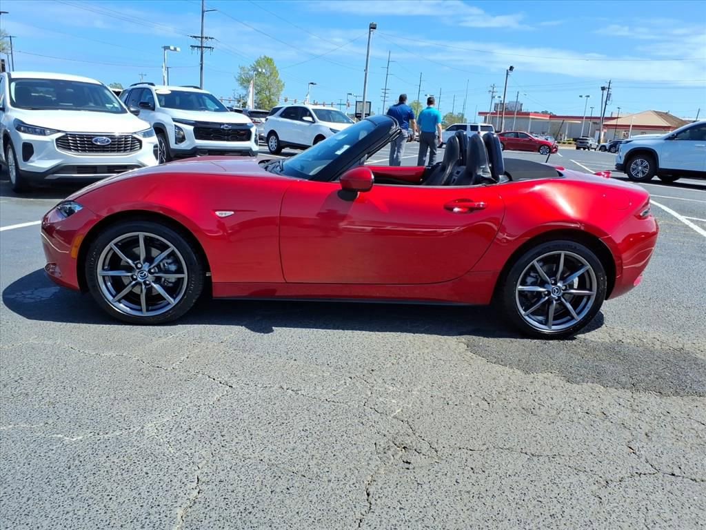 Used 2016 MAZDA MX-5 Miata Grand Touring image 6
