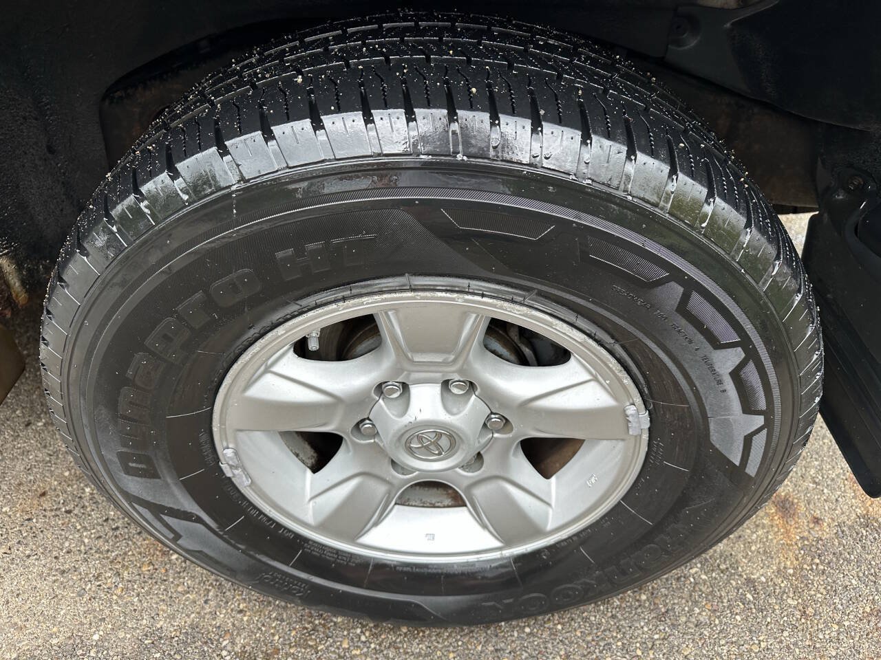 Used 2007 Toyota Sequoia Limited w/ Luxury Pkg AWD/4WD image 30