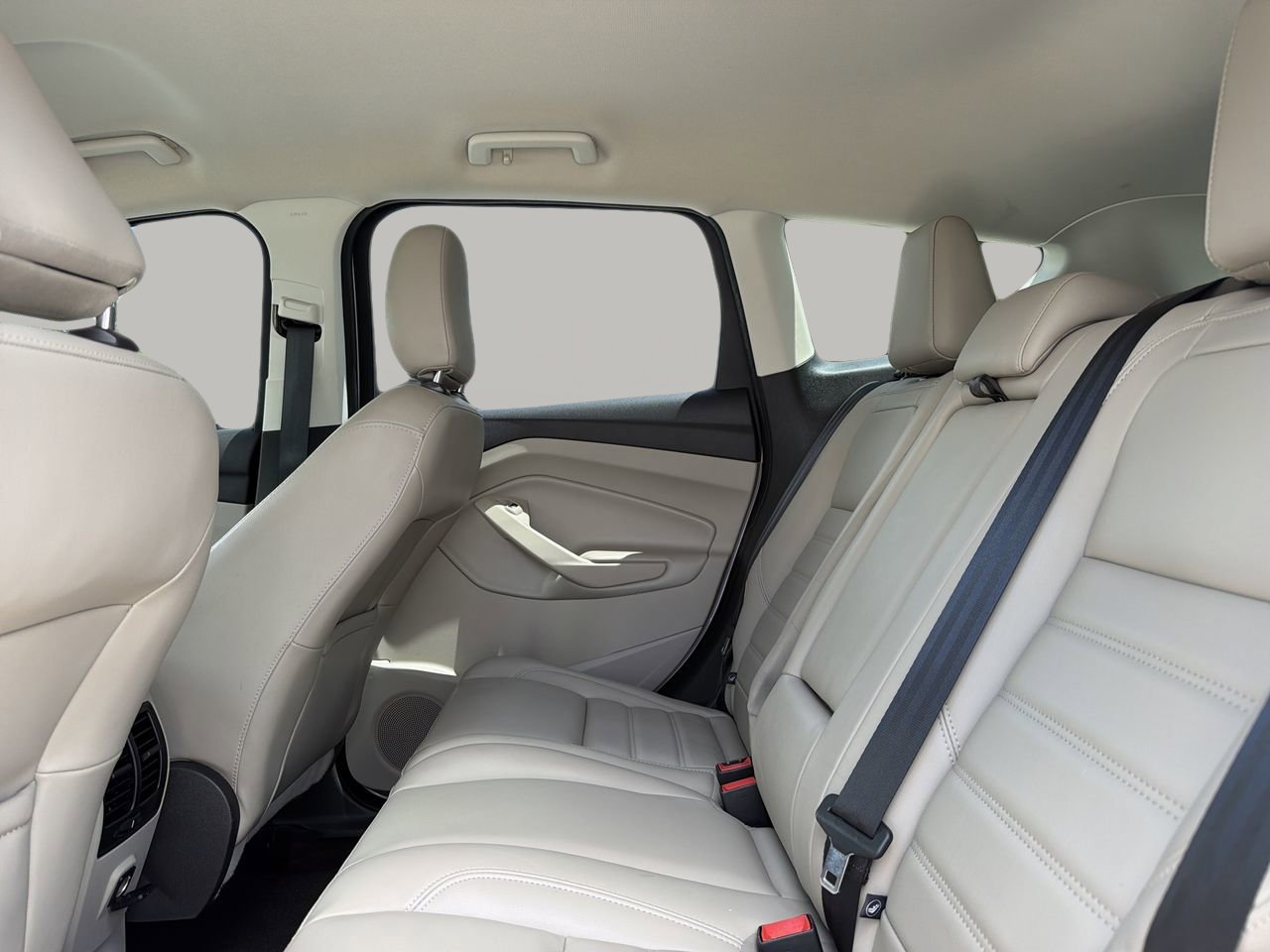 Used 2019 Ford Escape SEL FWD image 17