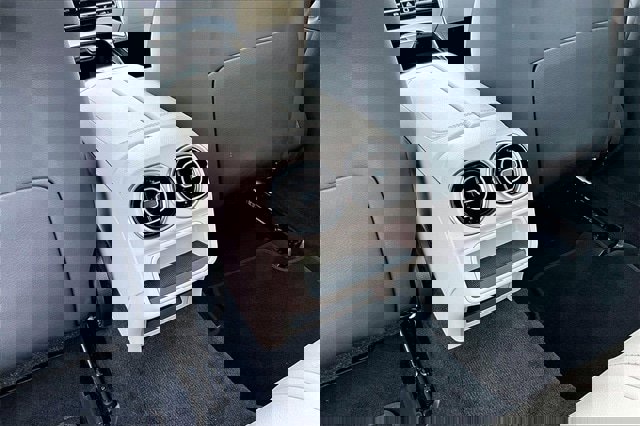 Certified 2025 Mercedes-Benz C 300 4MATIC Sedan image 13