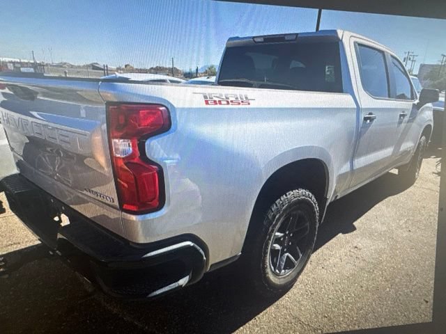 Used 2020 Chevrolet Silverado 1500 Custom Trail Boss w/ Custom Convenience Package AWD/4WD image 4