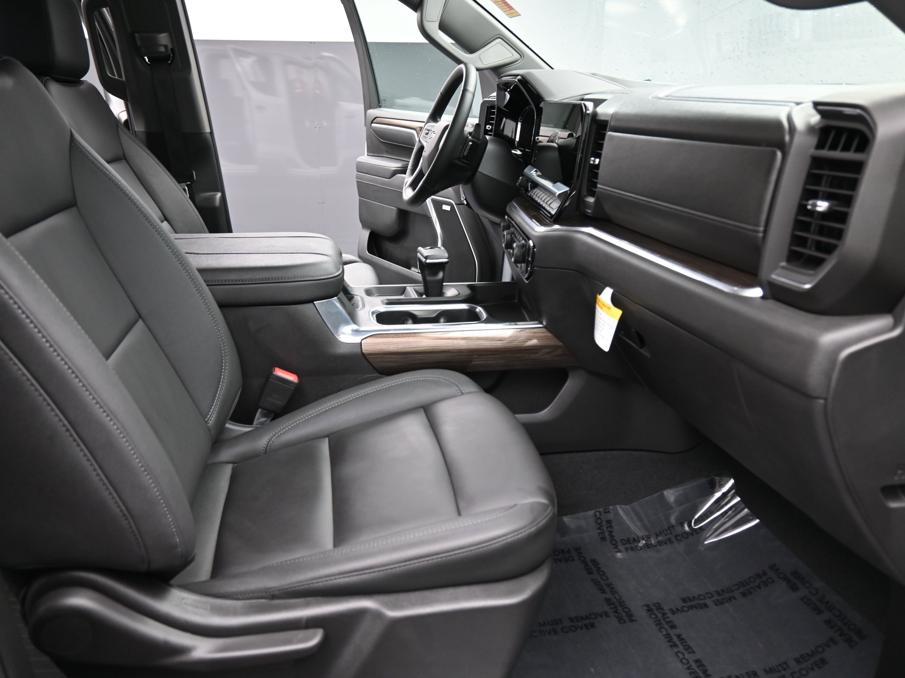 Certified 2025 Chevrolet Silverado 1500 LT Trail Boss w/ LT Trail Boss Premium Package image 18