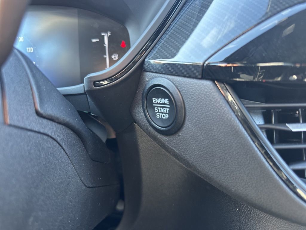 Used 2025 Ford Escape ST-Line image 20