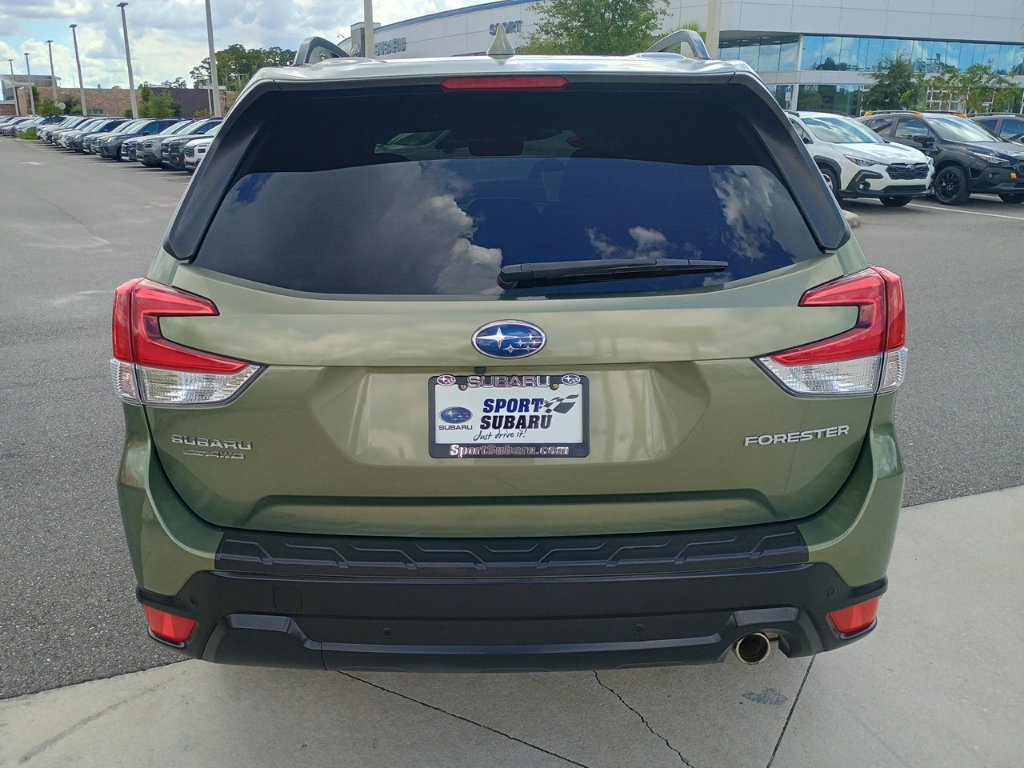 Used 2020 Subaru Forester Limited AWD/4WD image 6