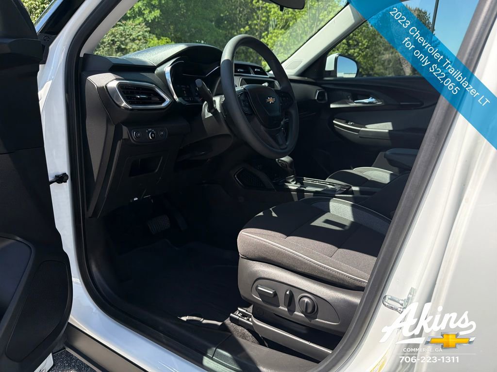 Certified 2023 Chevrolet TrailBlazer LT FWD image 9