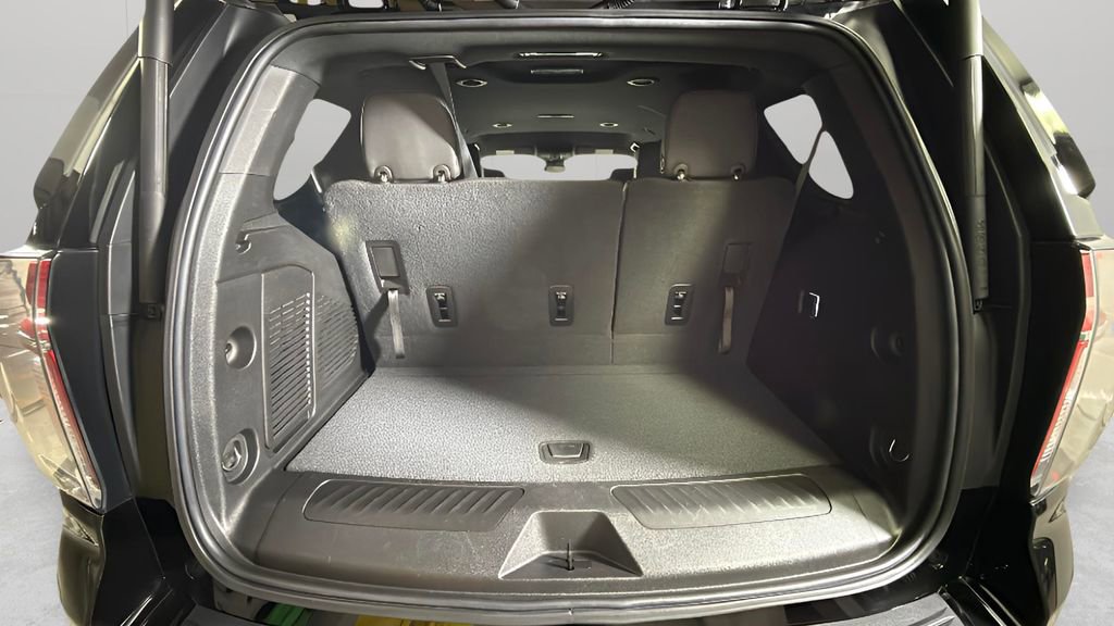 Certified 2023 Chevrolet Tahoe LT image 30