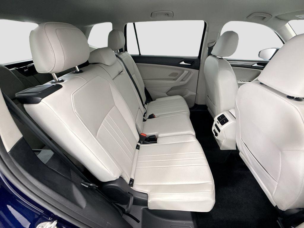 Used 2023 Volkswagen Tiguan SE FWD image 20