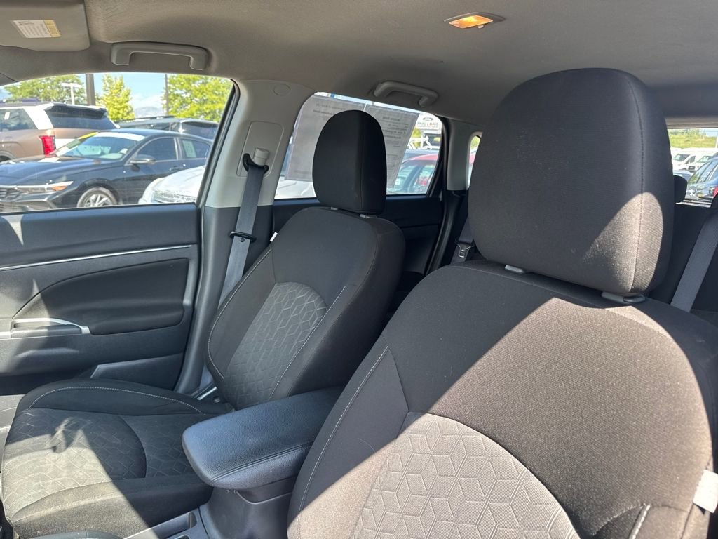 Used 2020 Mitsubishi Outlander Sport image 33