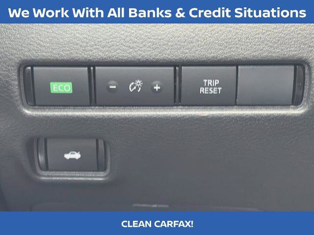 Certified 2025 Nissan Sentra SR image 24