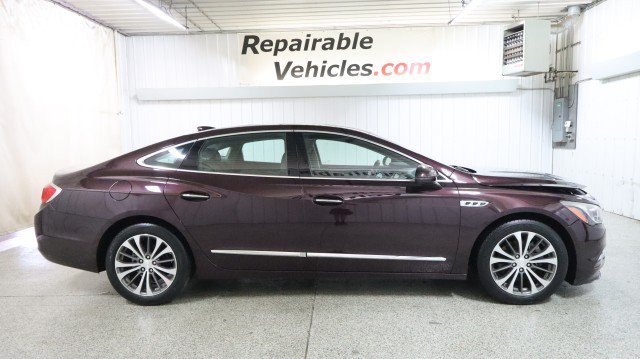 Used 2018 Buick LaCrosse Premium w/ Driver Confidence Package #2 AWD/4WD image 4