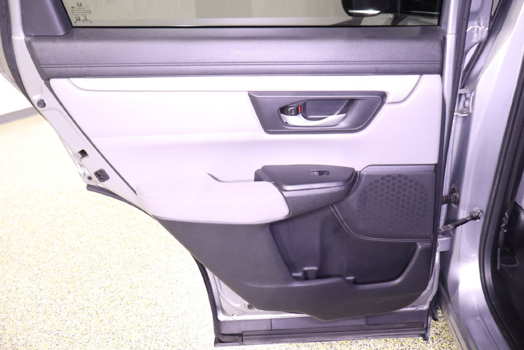 Used 2018 Honda CR-V LX image 33