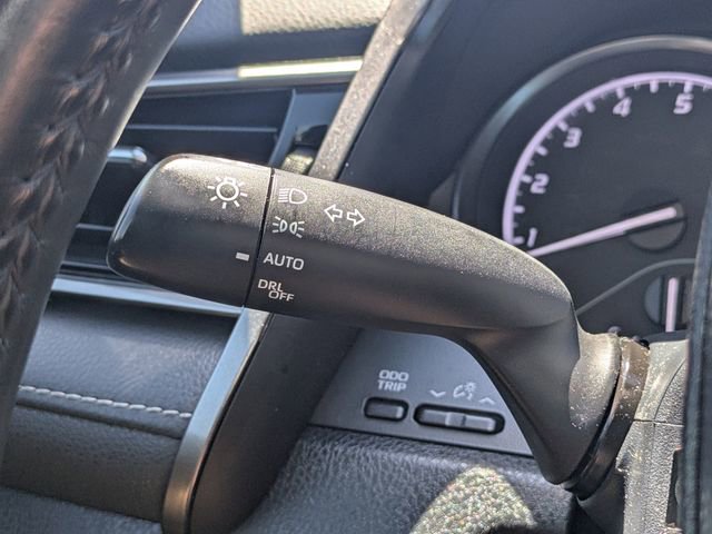 Used 2024 Toyota Camry SE FWD image 25