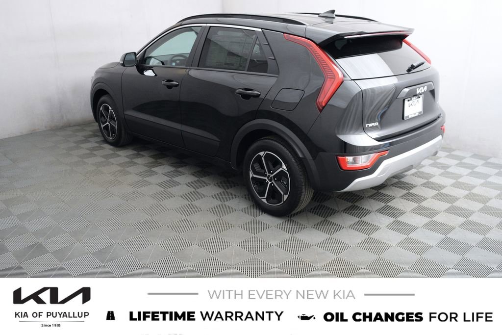 New 2026 Kia Niro EX FWD image 7