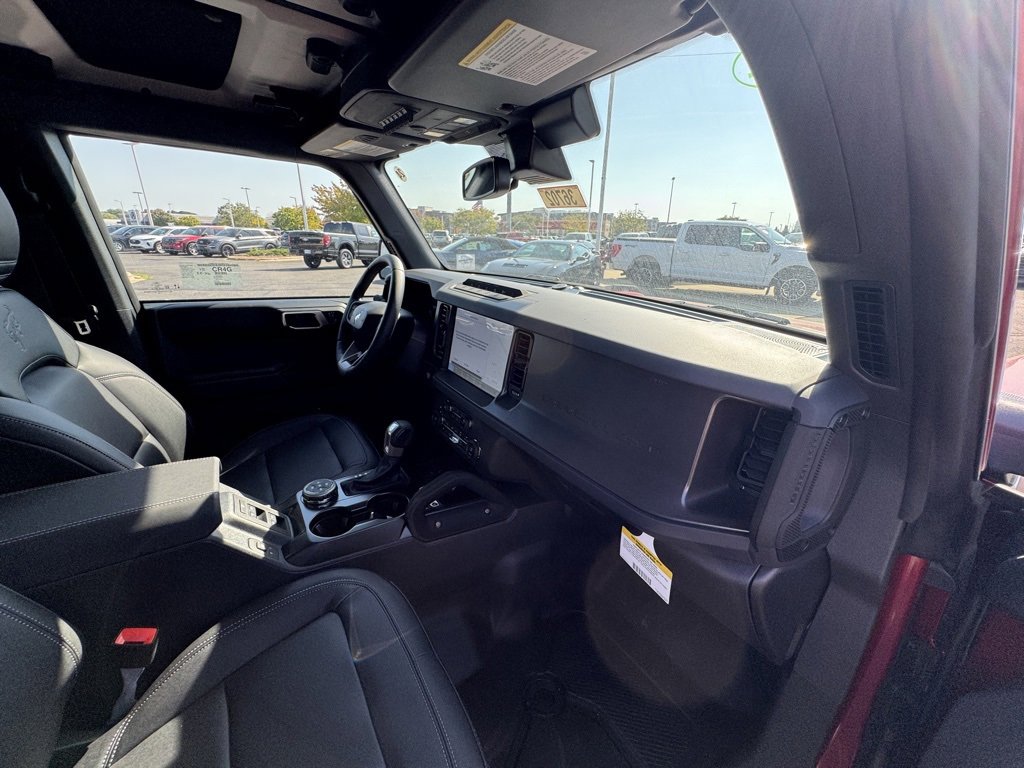 New 2025 Ford Bronco Badlands image 21
