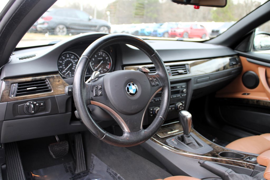 Used 2008 BMW 328i Convertible image 20